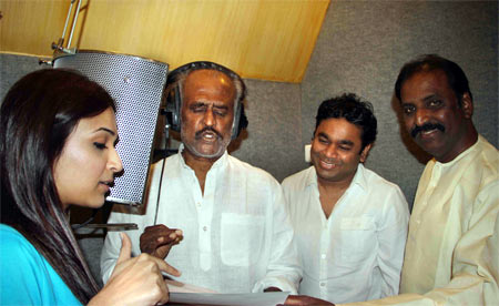 Rajinikanth turns singer for Kochadaiyaan